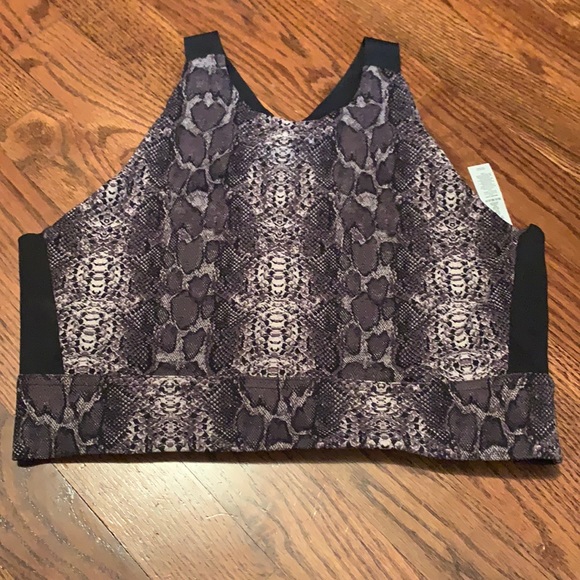 Varley Other - Varley Python sports bra